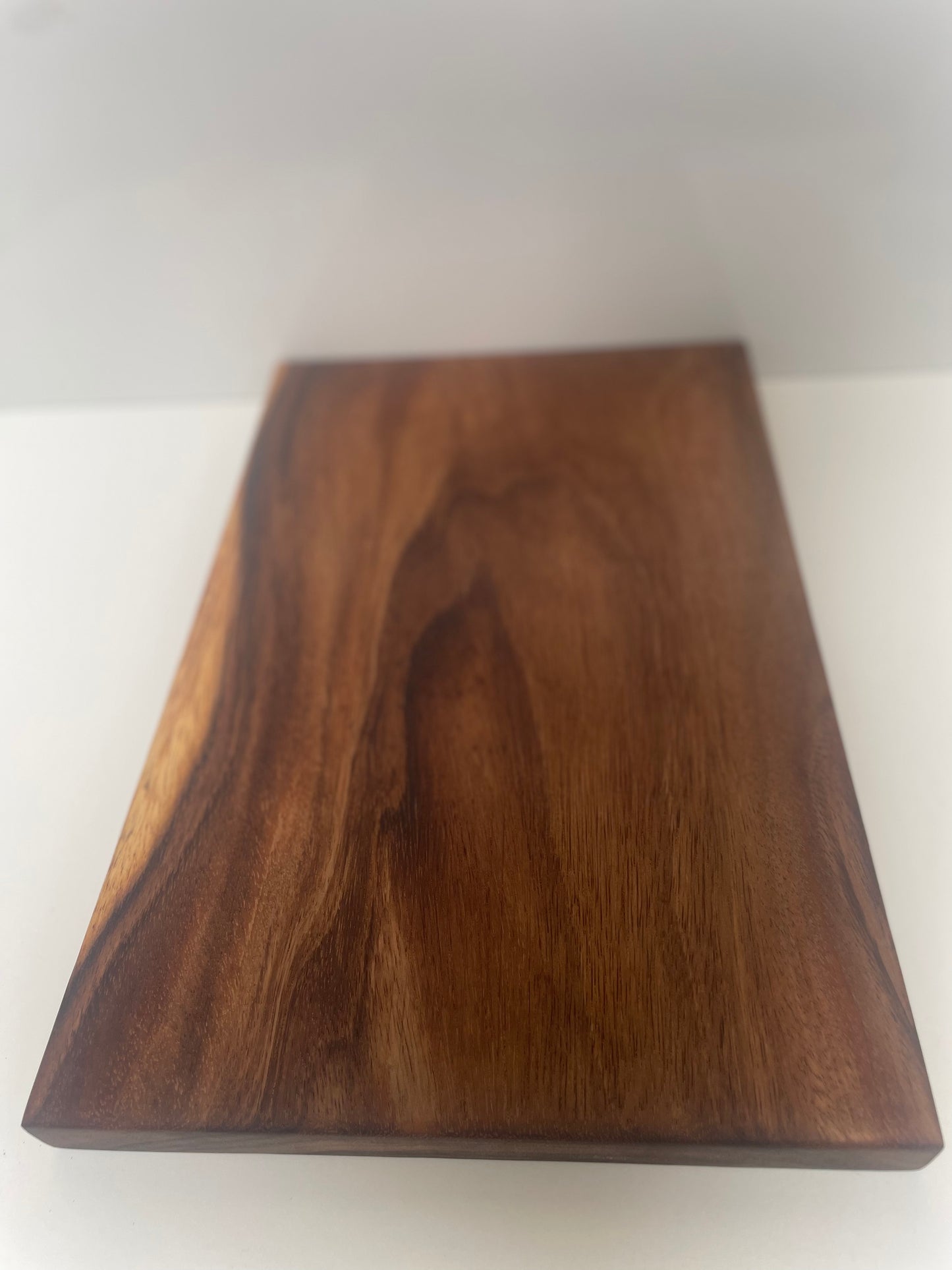 Solid Raintree Board (23SN01)