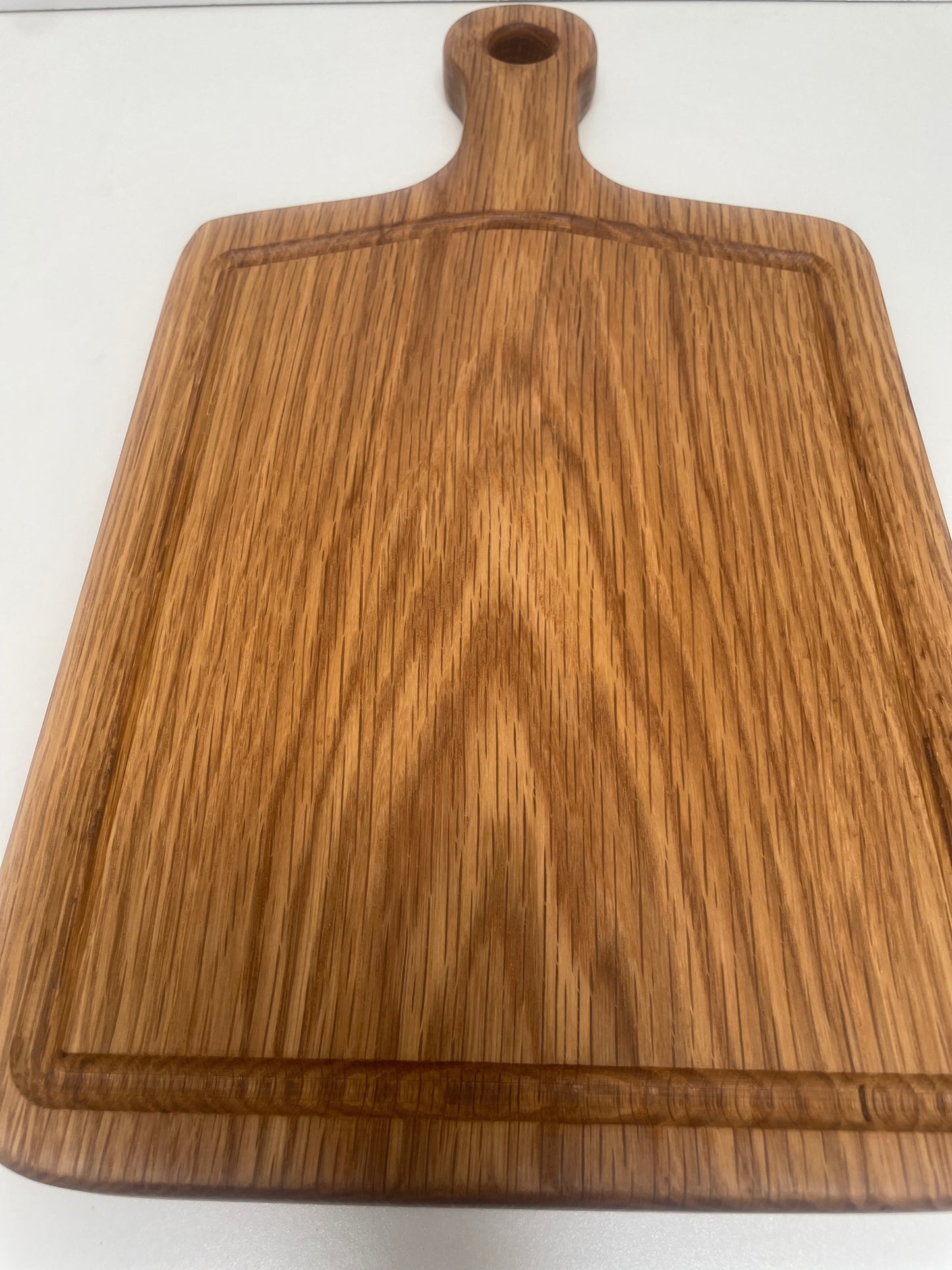 24H005 - Solid White Oak Handle Board w/Juice Groove