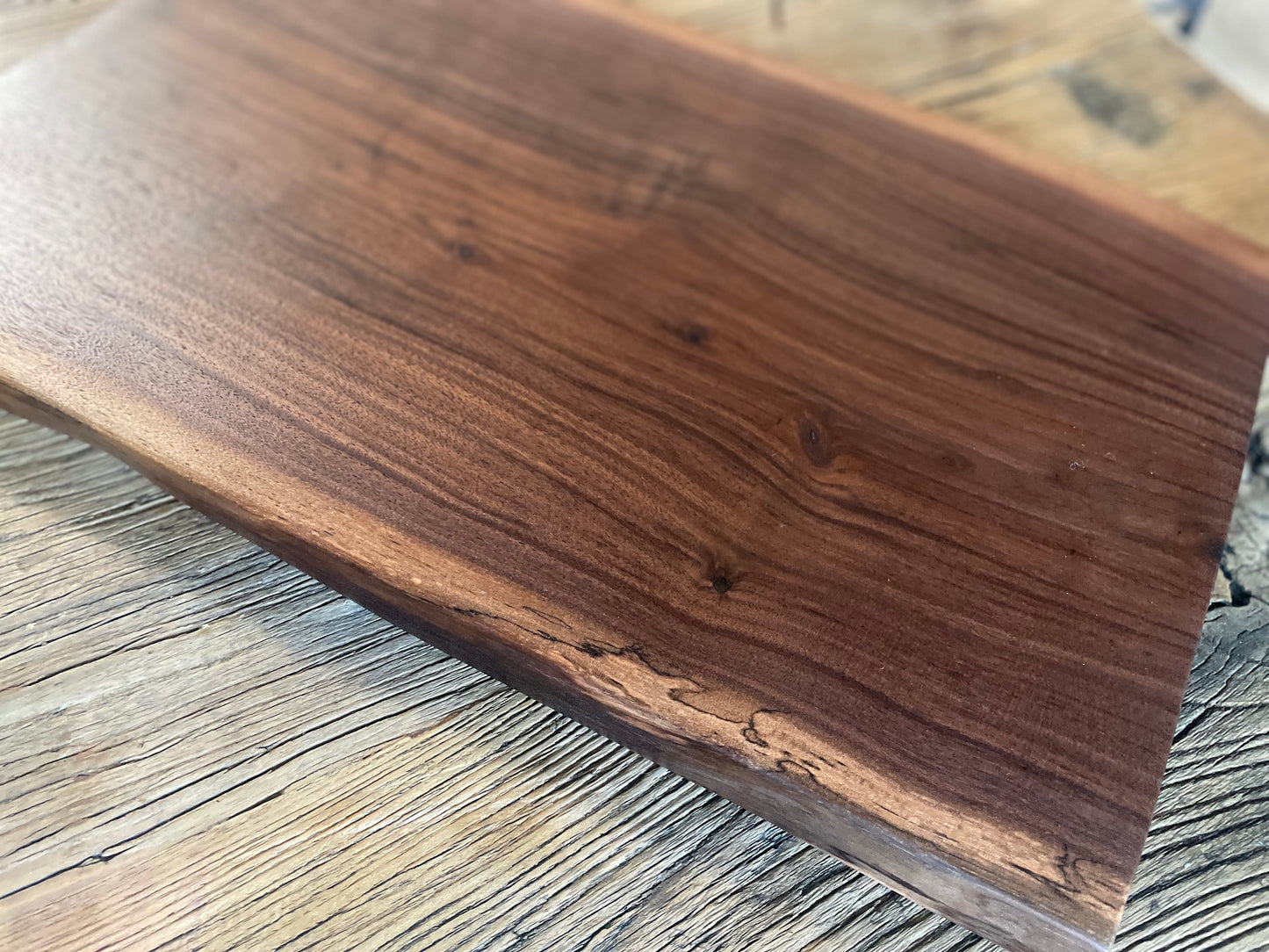 25L012 - Dual Live Edge Walnut Board