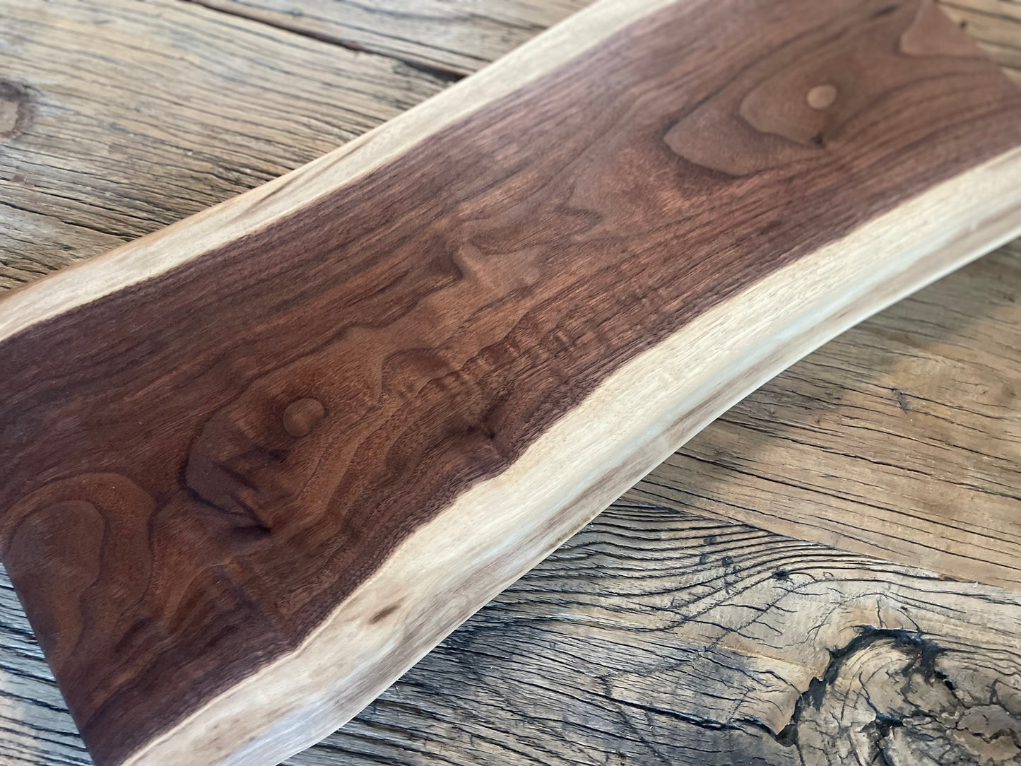 25L017 - Dual Live Edge Walnut Board