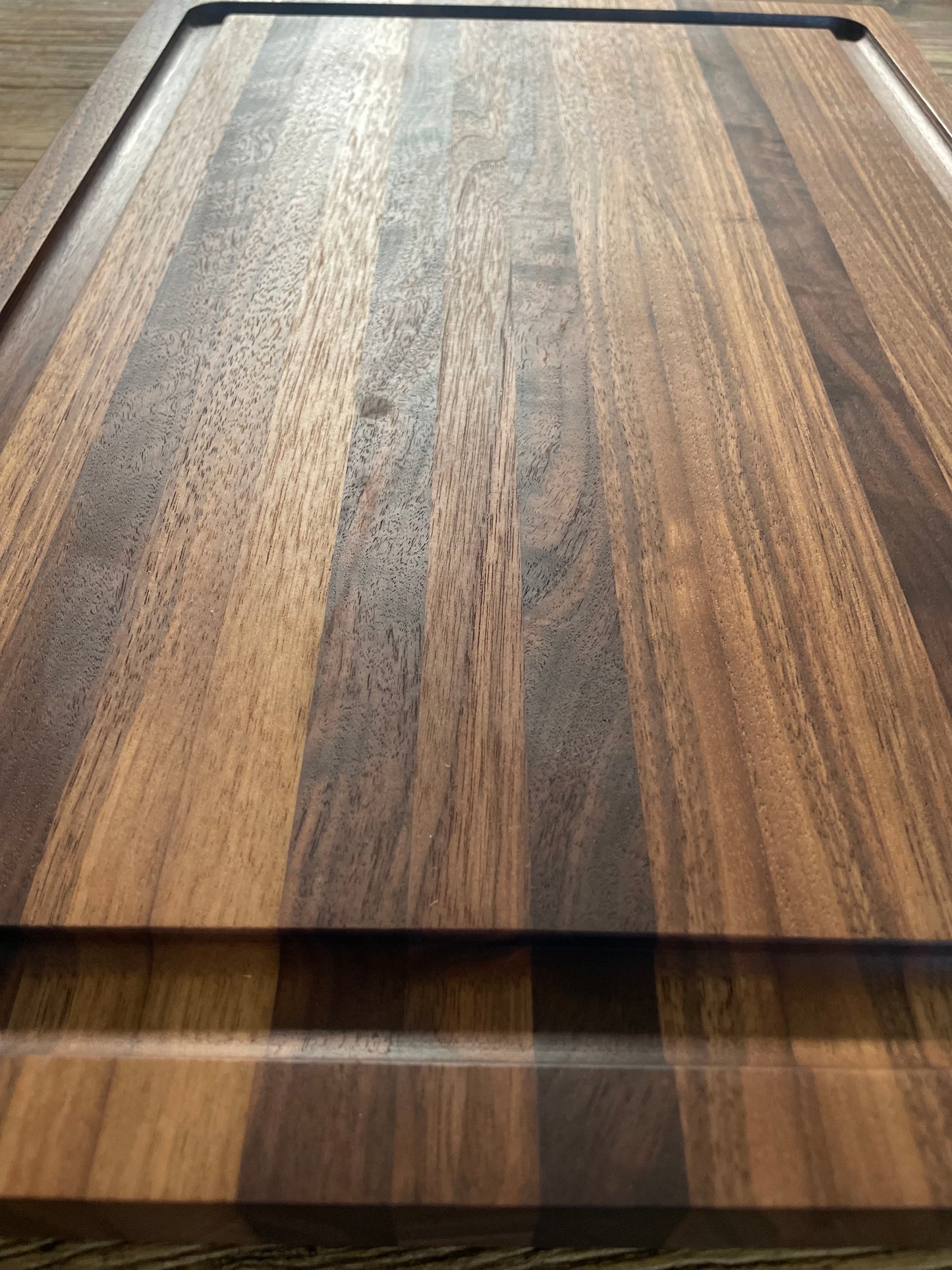 24M013 - XL Joined Walnut Board with Juice Groove & Board Feet