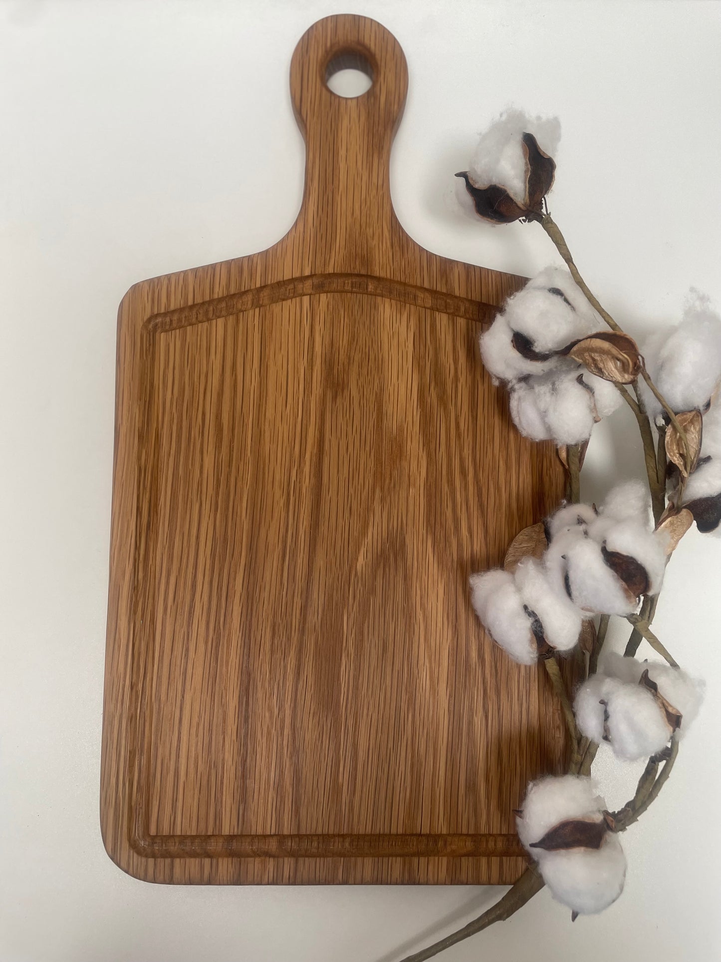 24H004 - Large Solid White Oak Handle Board w/Juice Groove