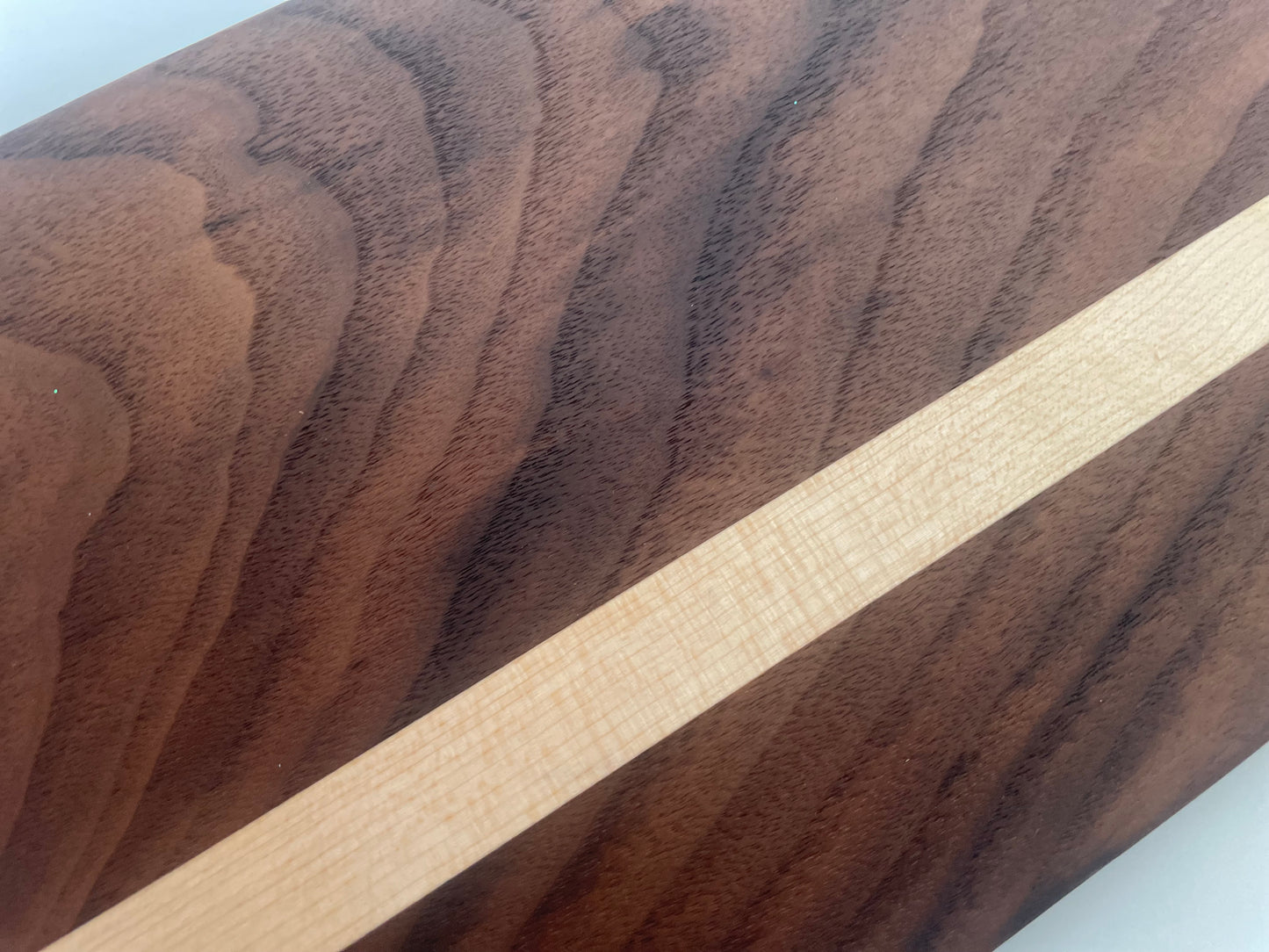 23MR01 - Mixed Walnut with Maple Stripe