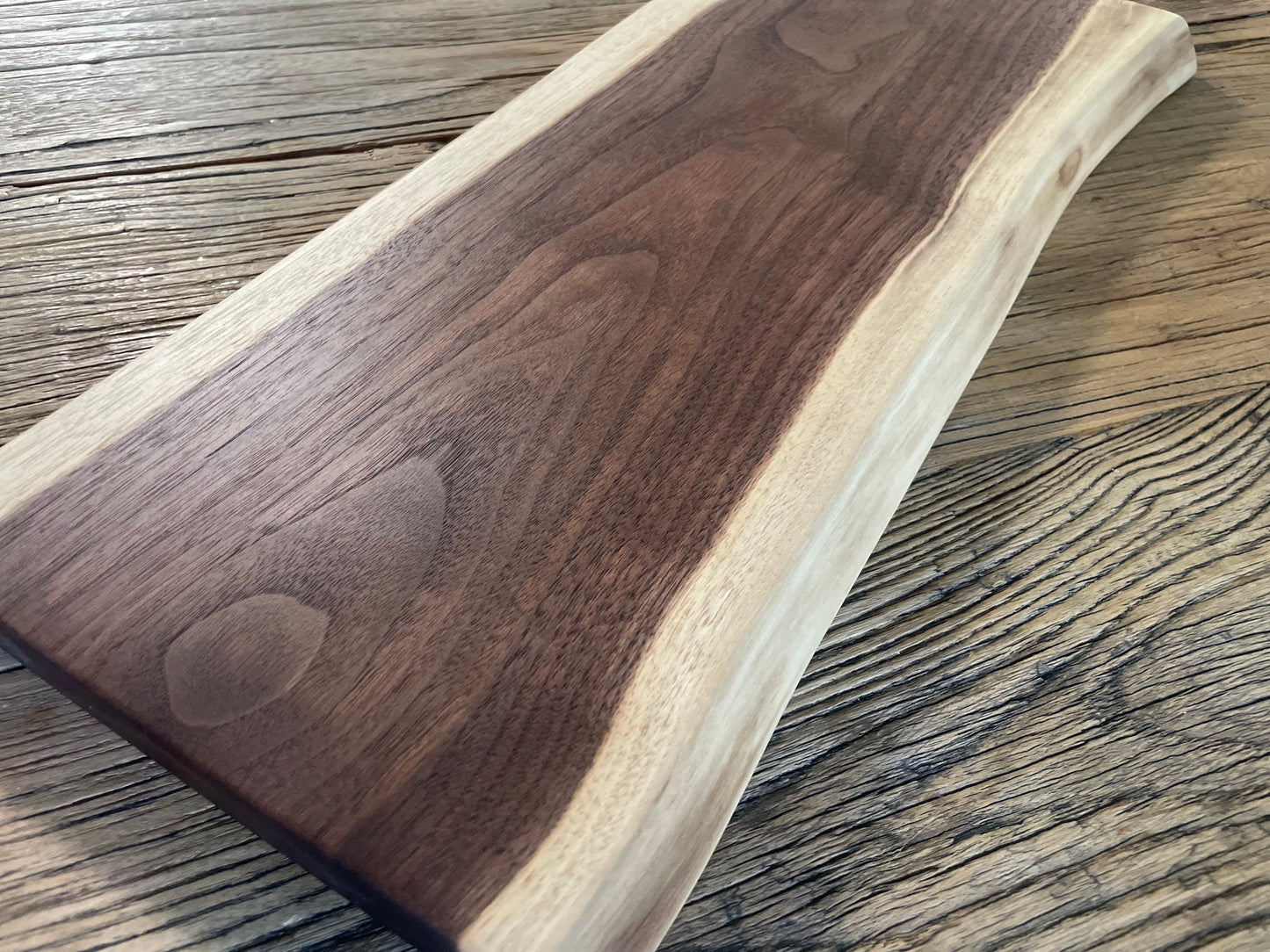 25L007 - Dual Live Edge Walnut Board
