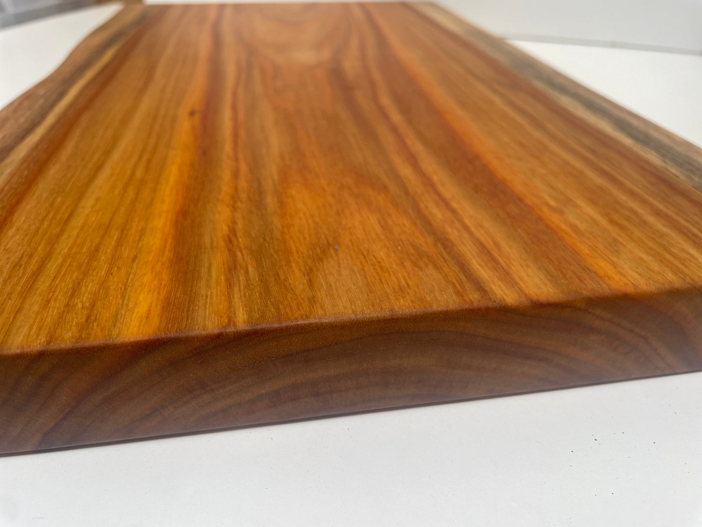 23LV02 - Dual Live Edge Canary