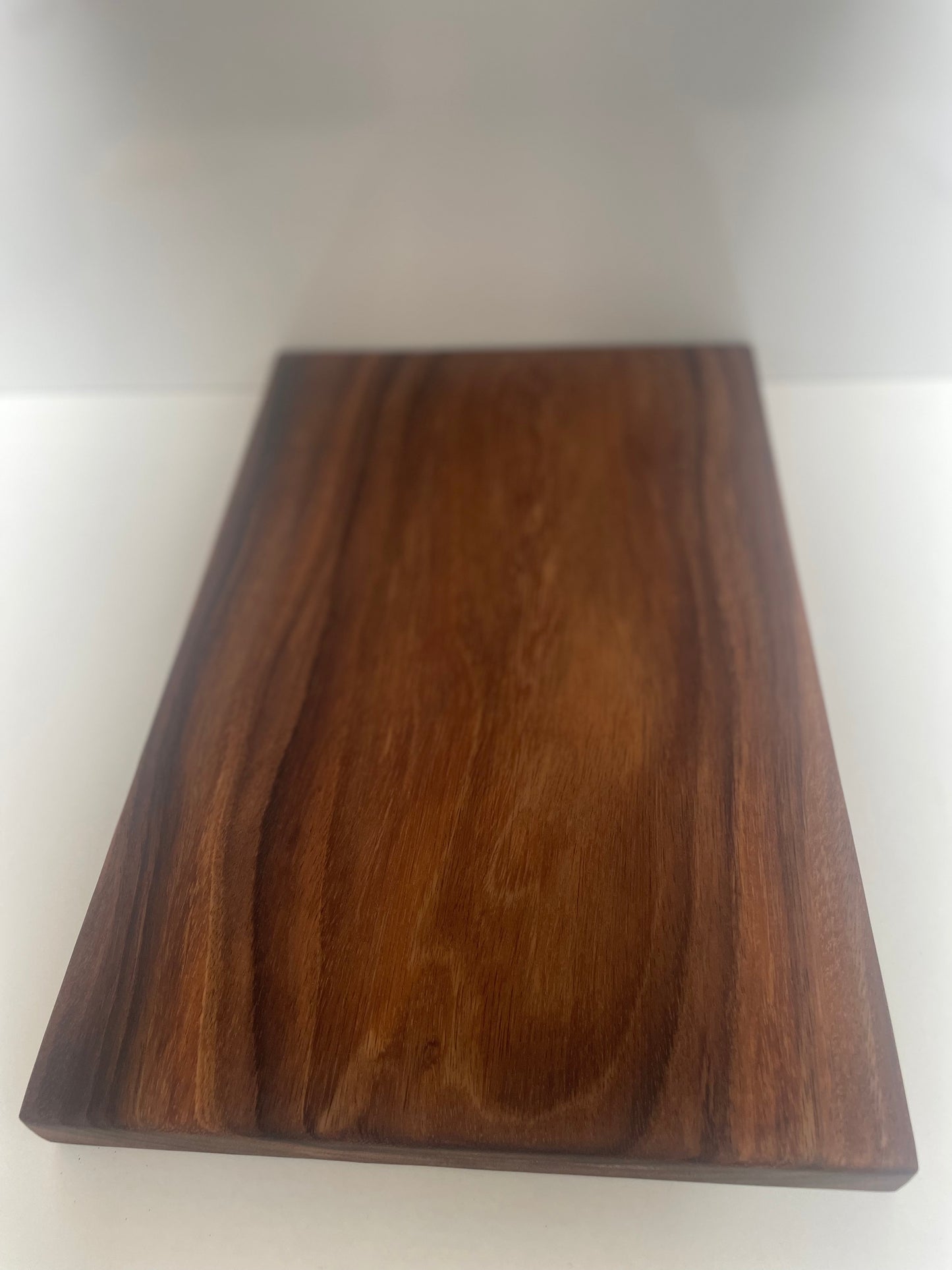 Solid Raintree Board (23SP01)