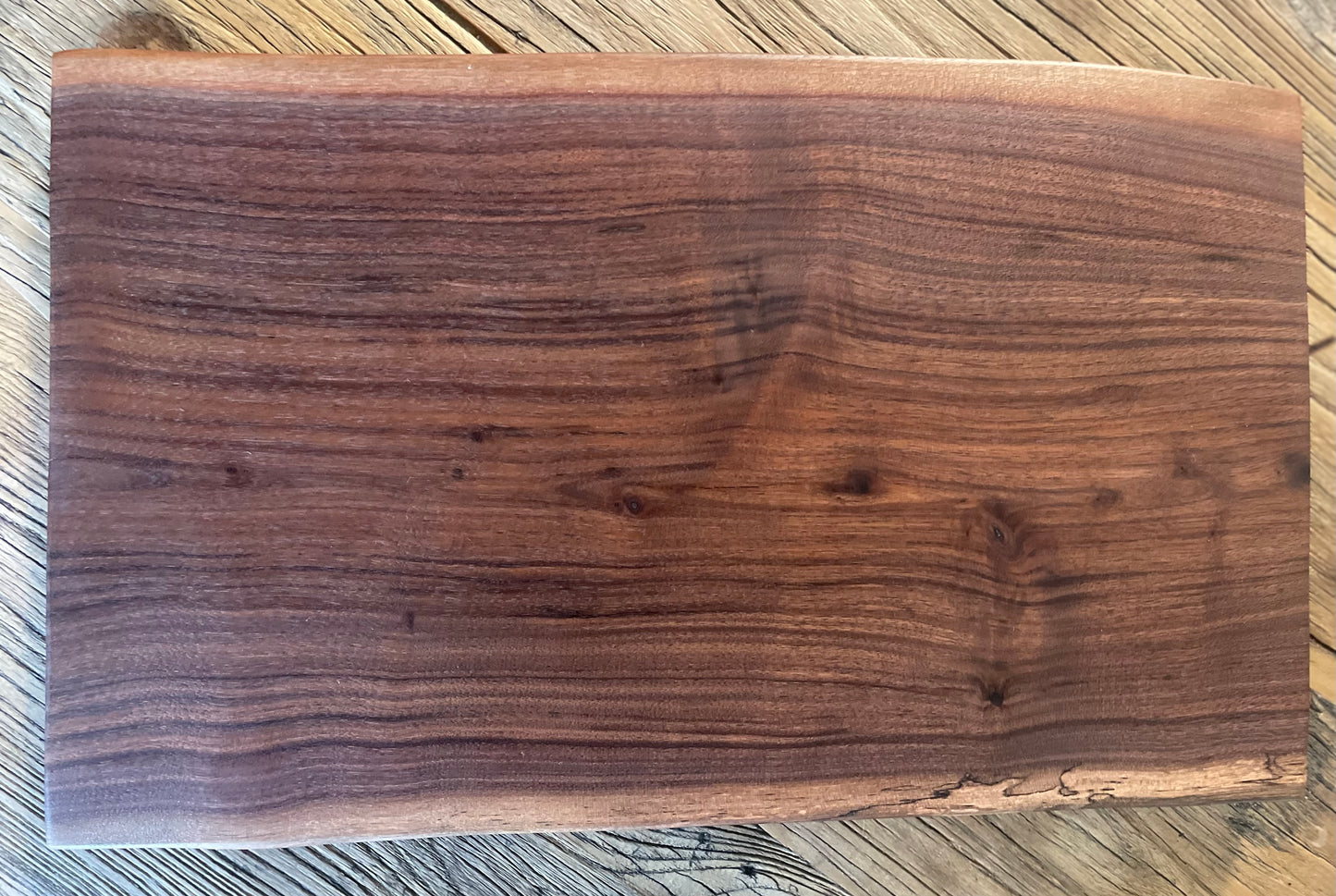 25L012 - Dual Live Edge Walnut Board