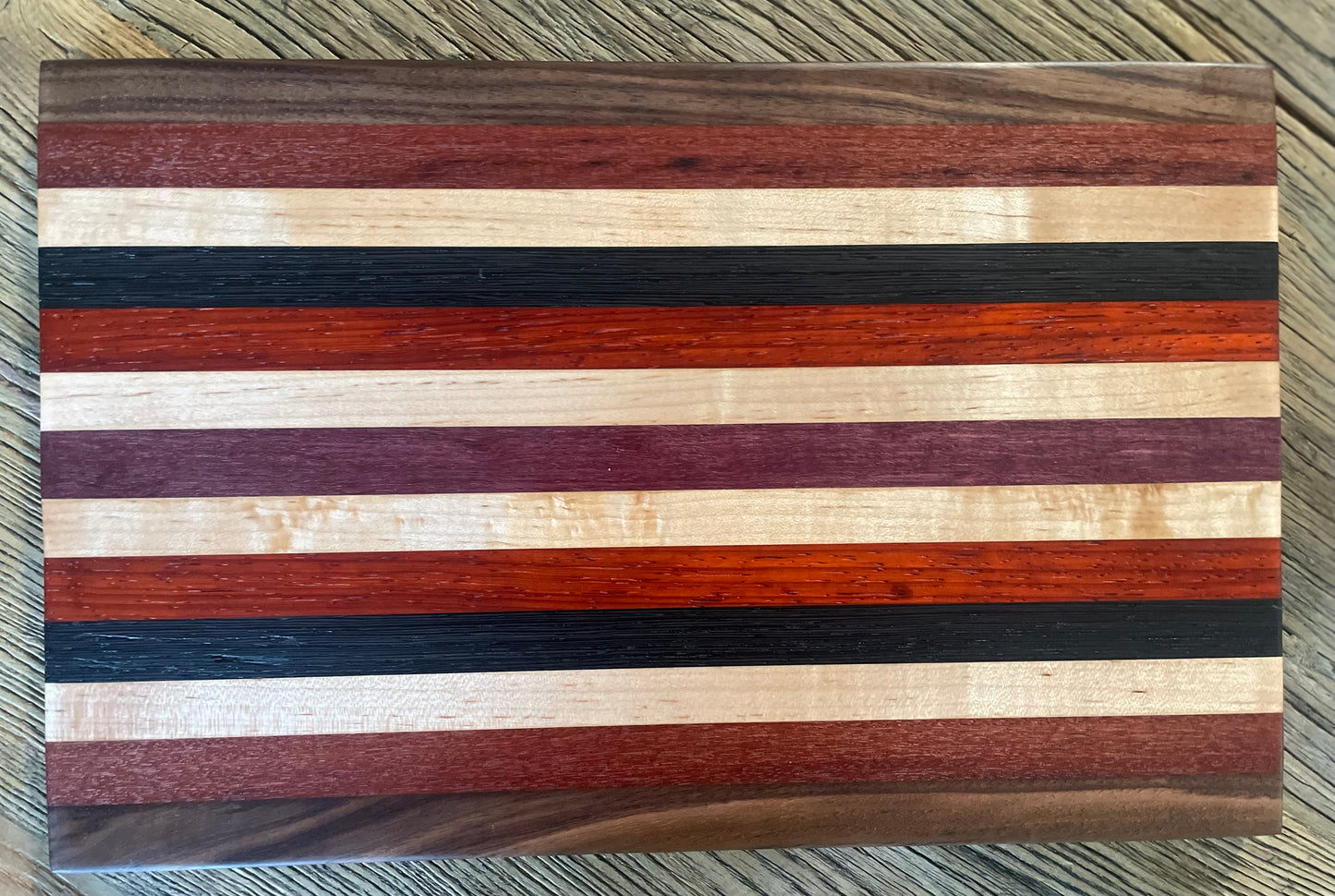 24M025 - Board