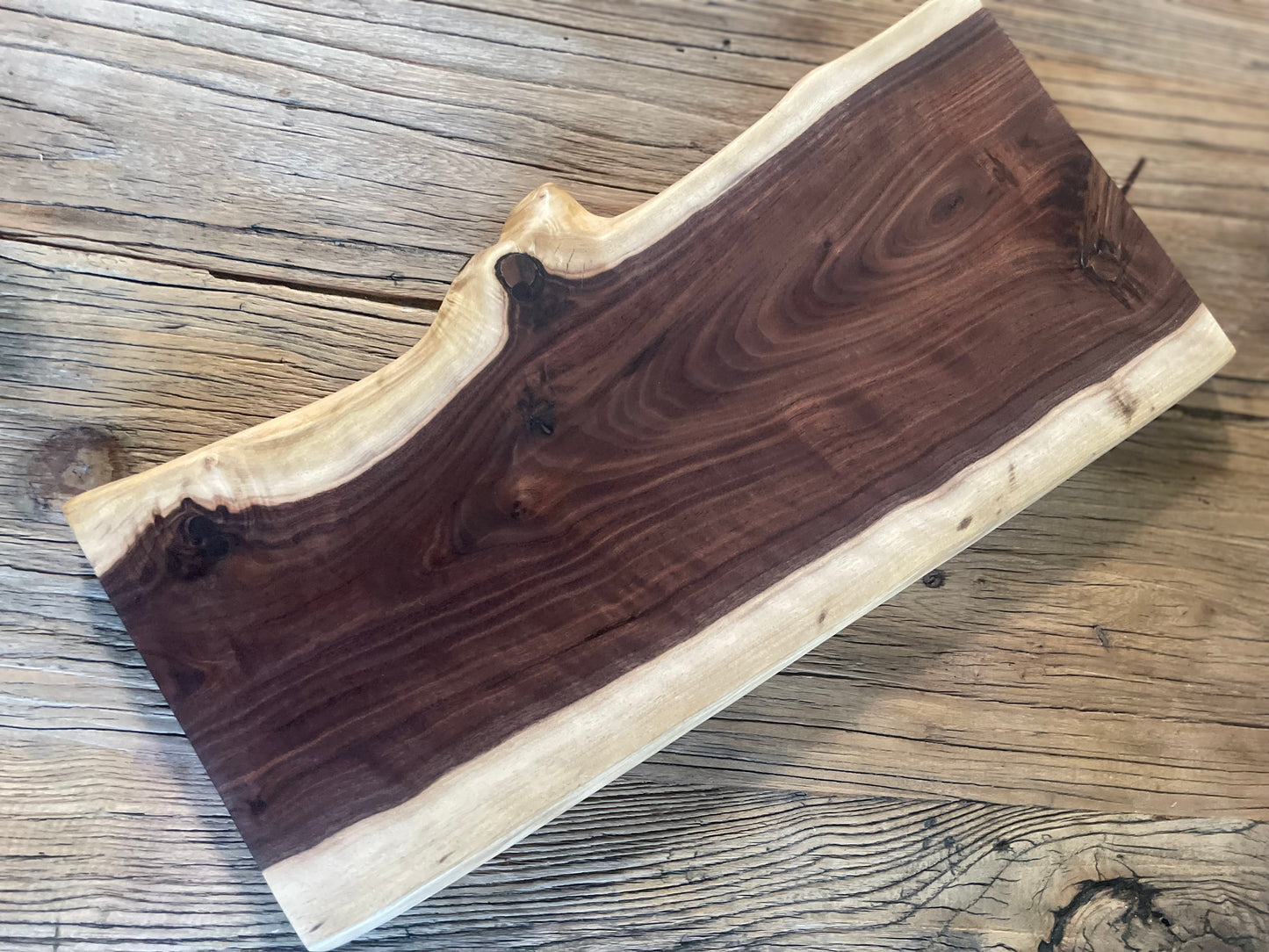 25L006 - Dual Live Edge Walnut Board