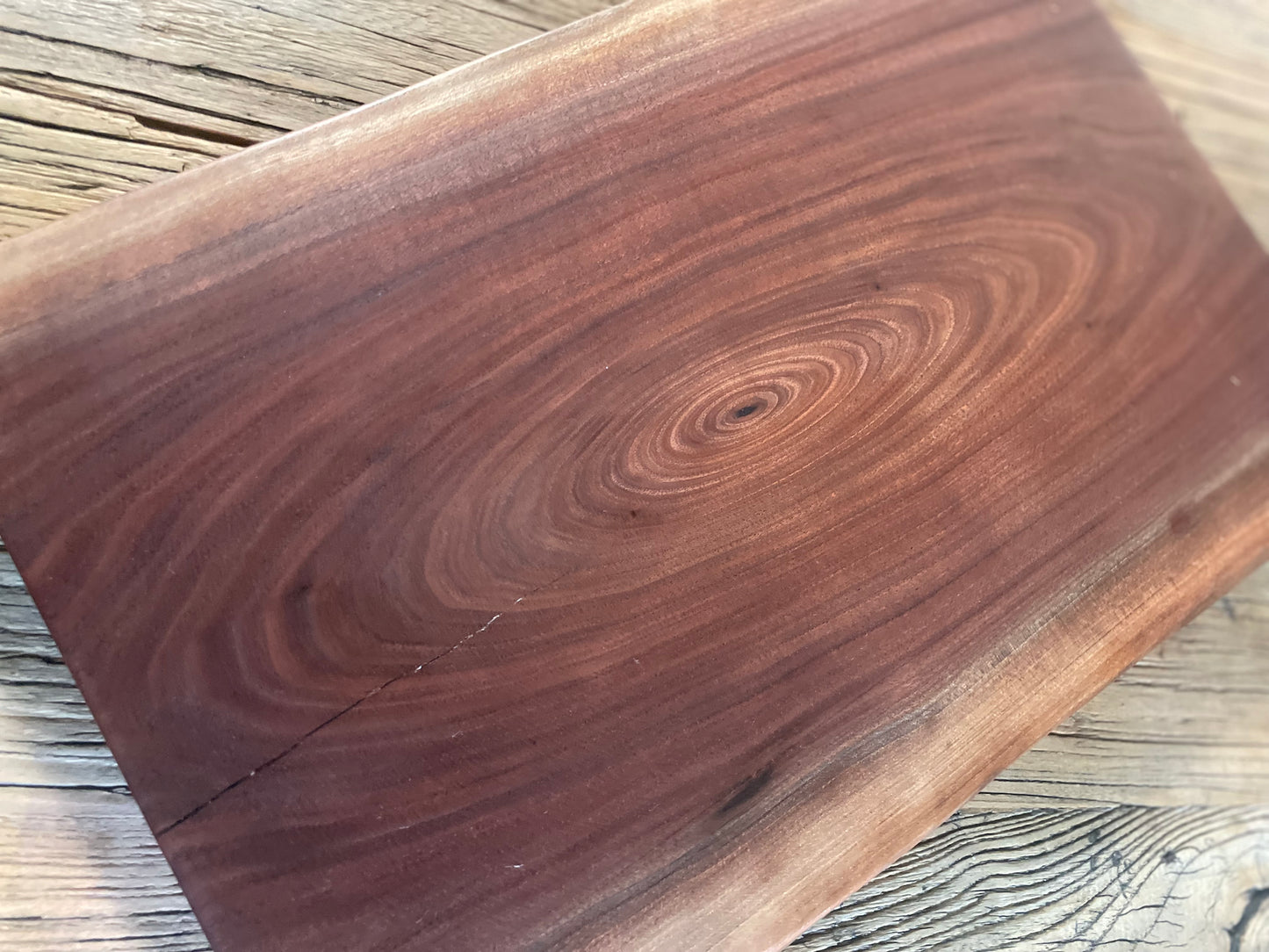 25L010 - Dual Live Edge Walnut Board