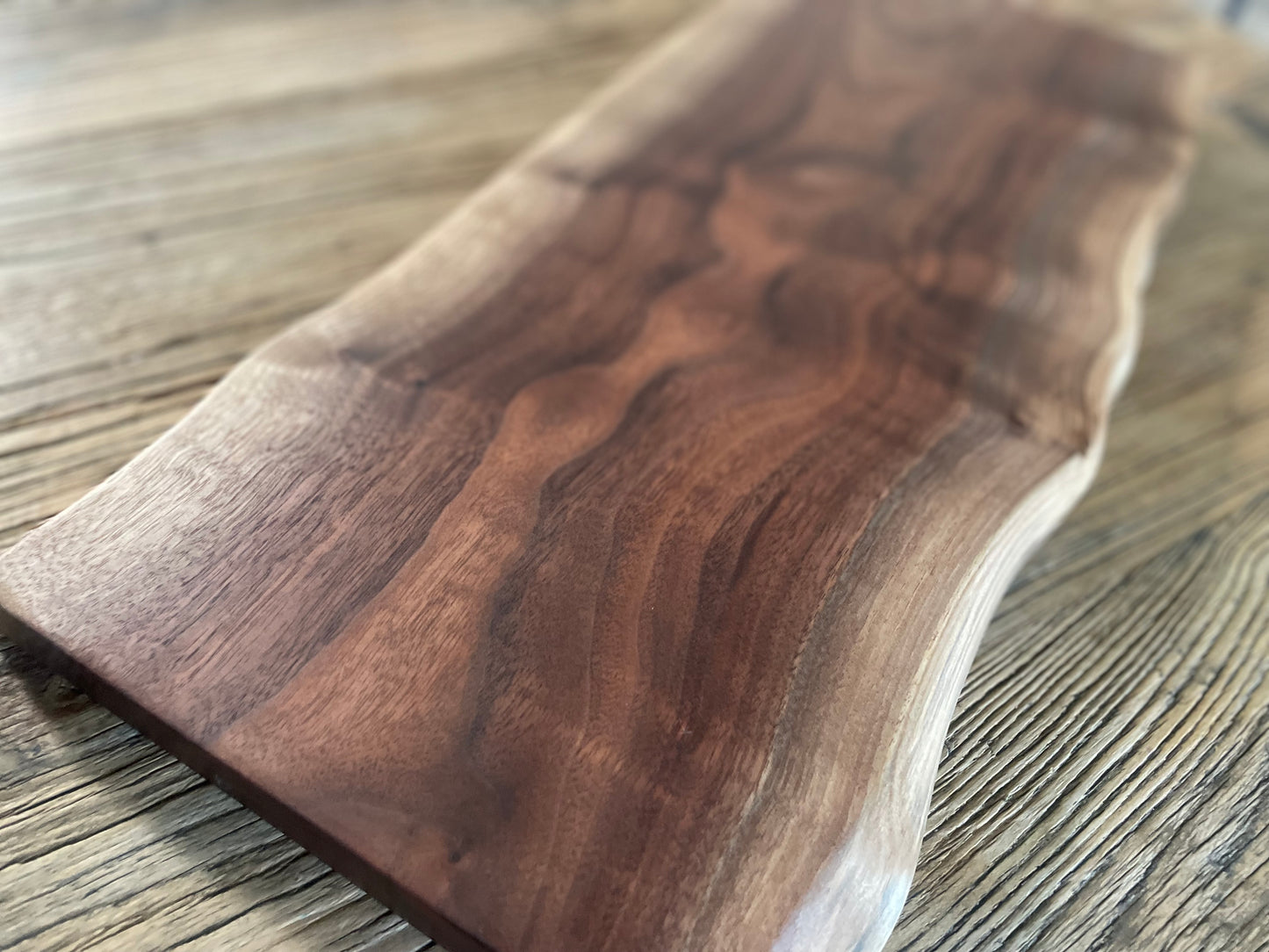 25L005 - Dual Live Edge Walnut Board