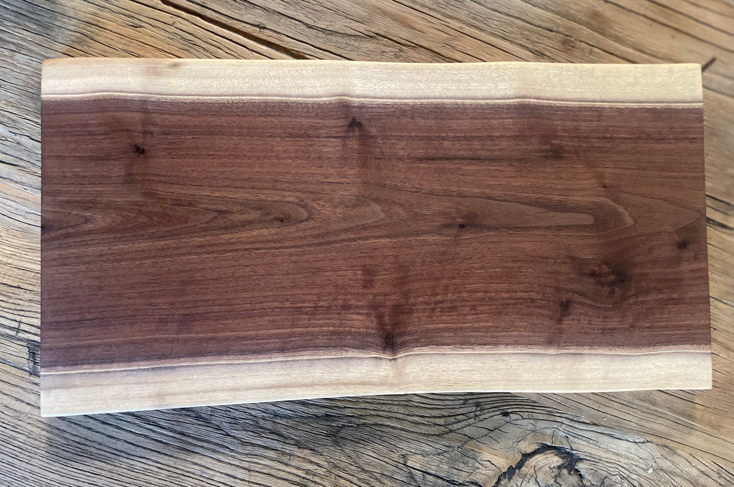 25L004 - Dual Live Edge Walnut Board