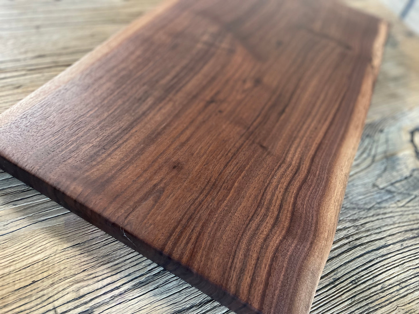 25L012 - Dual Live Edge Walnut Board
