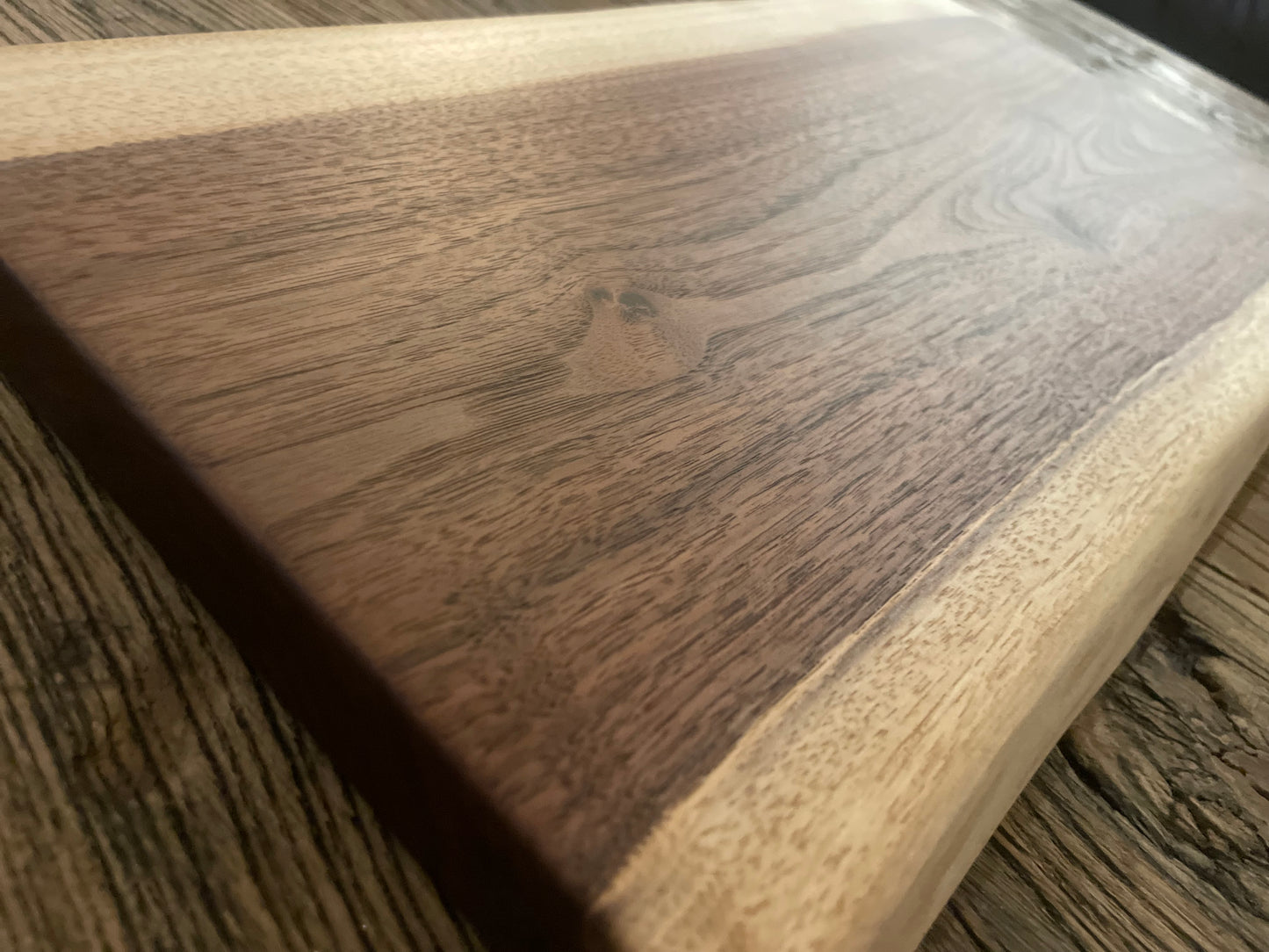 25L025 - Dual Live Edge Walnut Board