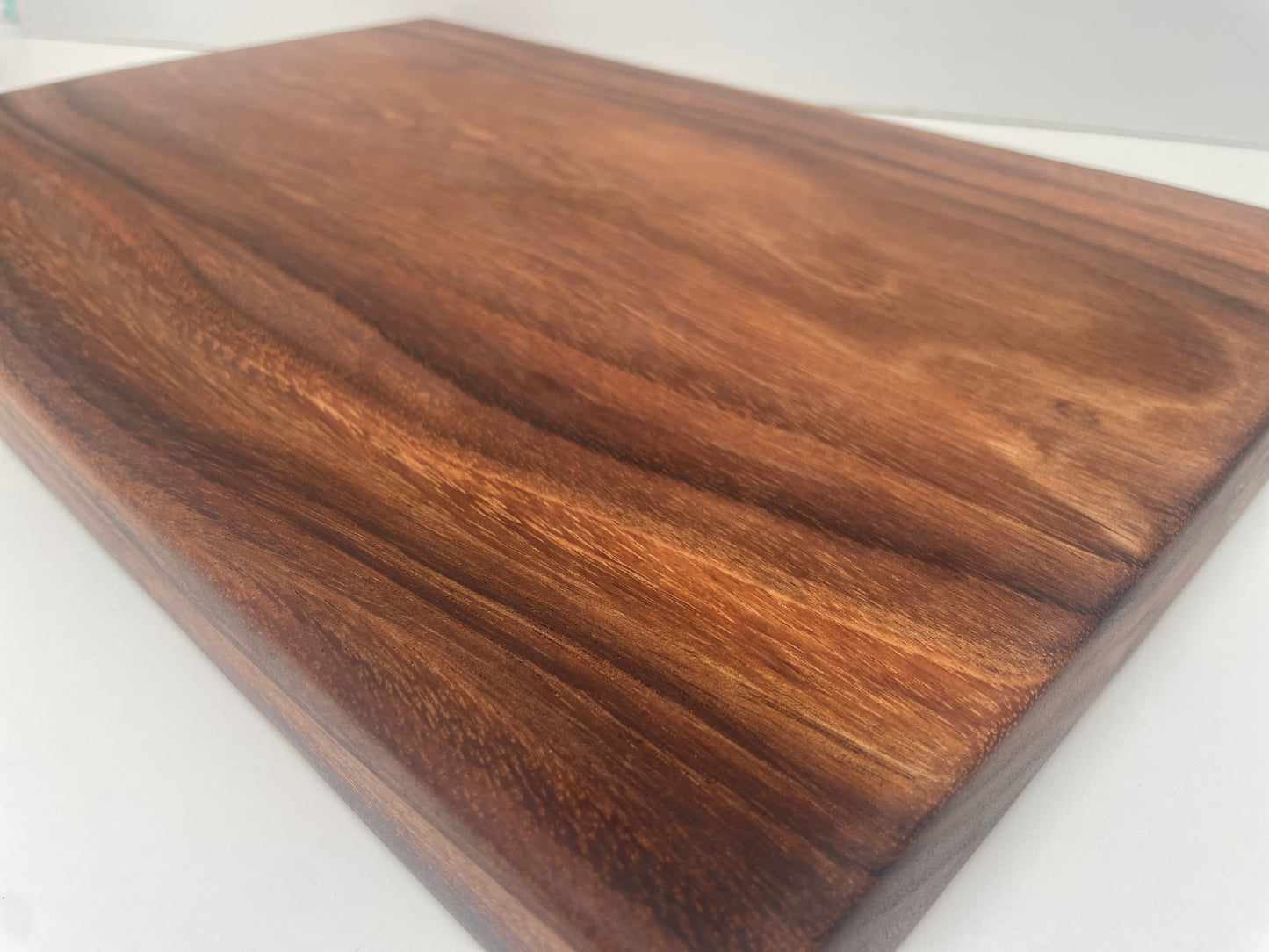 Solid Raintree Board (23SP01)