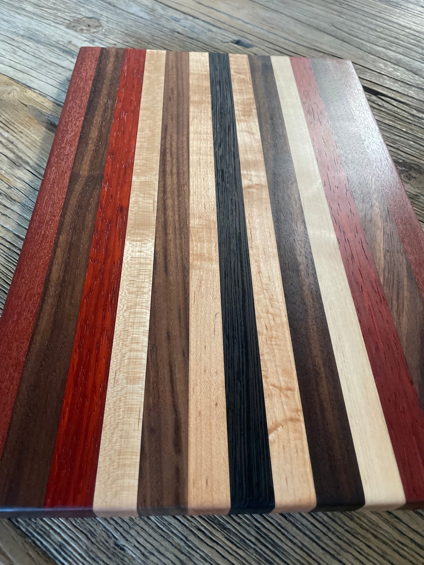 24M028 - Board