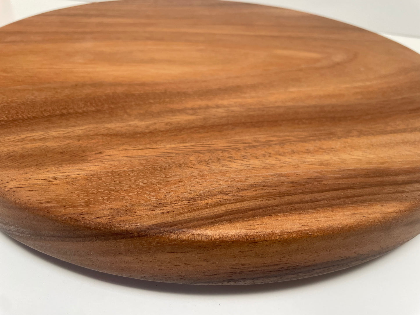 23SS02 - Solid Raintree Round Turntable