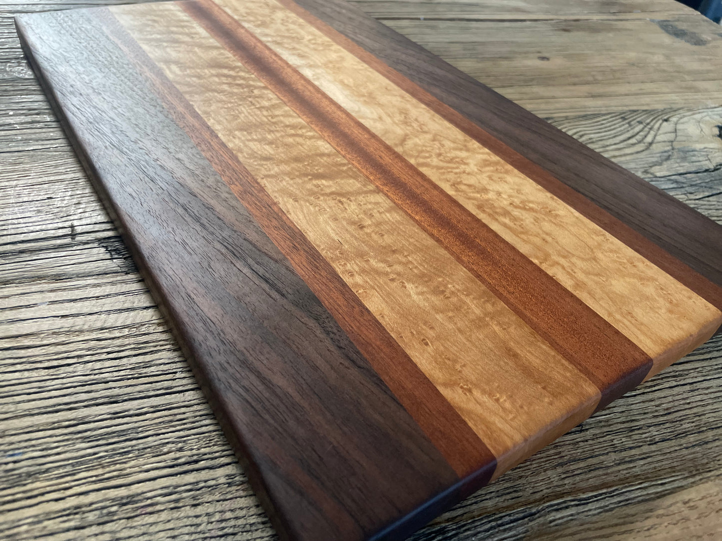 25M025 - Mixed Walnut, Purpleheart & Sapele Board