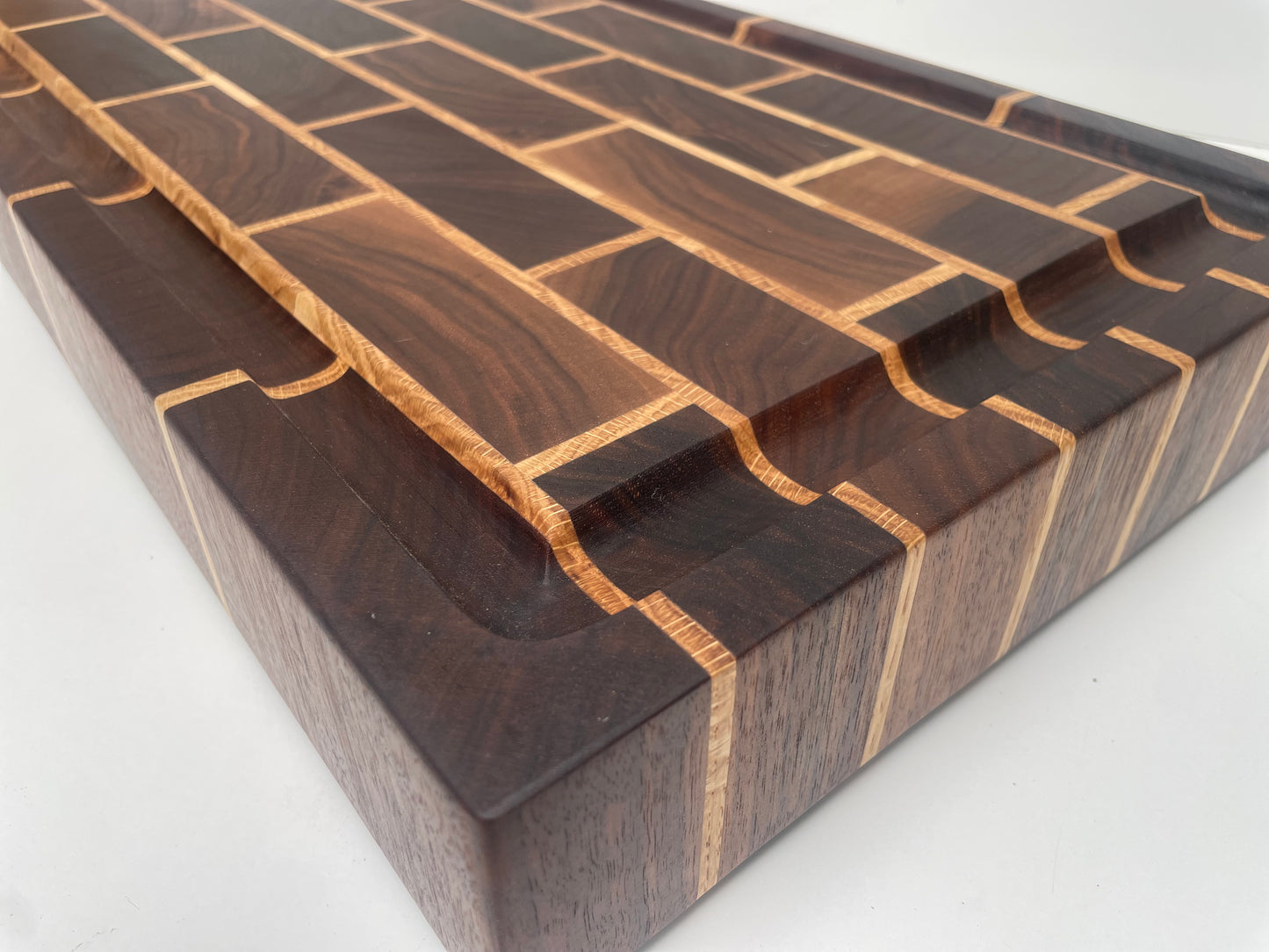 End Grain Brick Pattern Butcher Block with Juice Groove (23SM01)