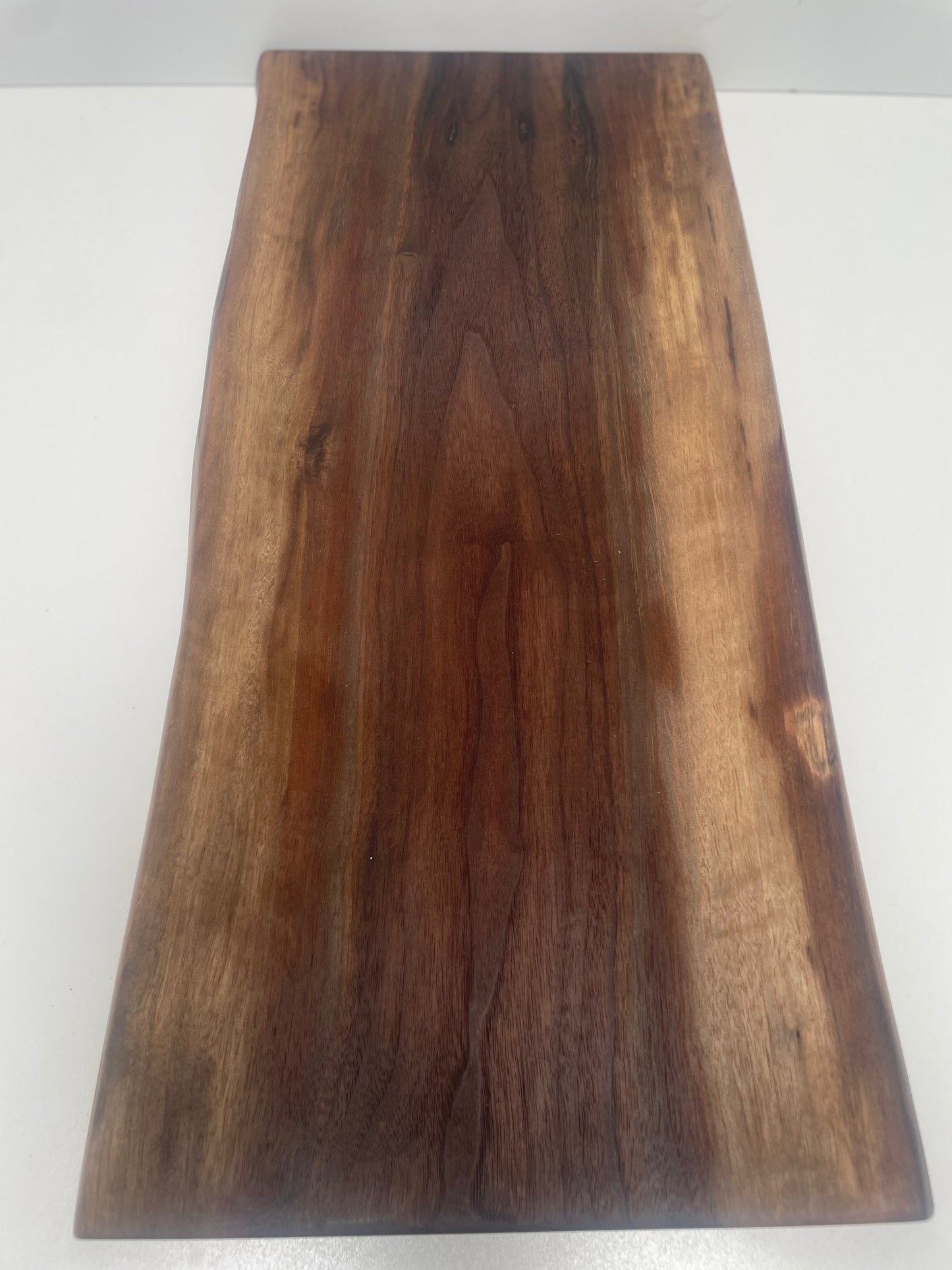 Live Edge (Dual) Long Walnut Board (23LJ01)
