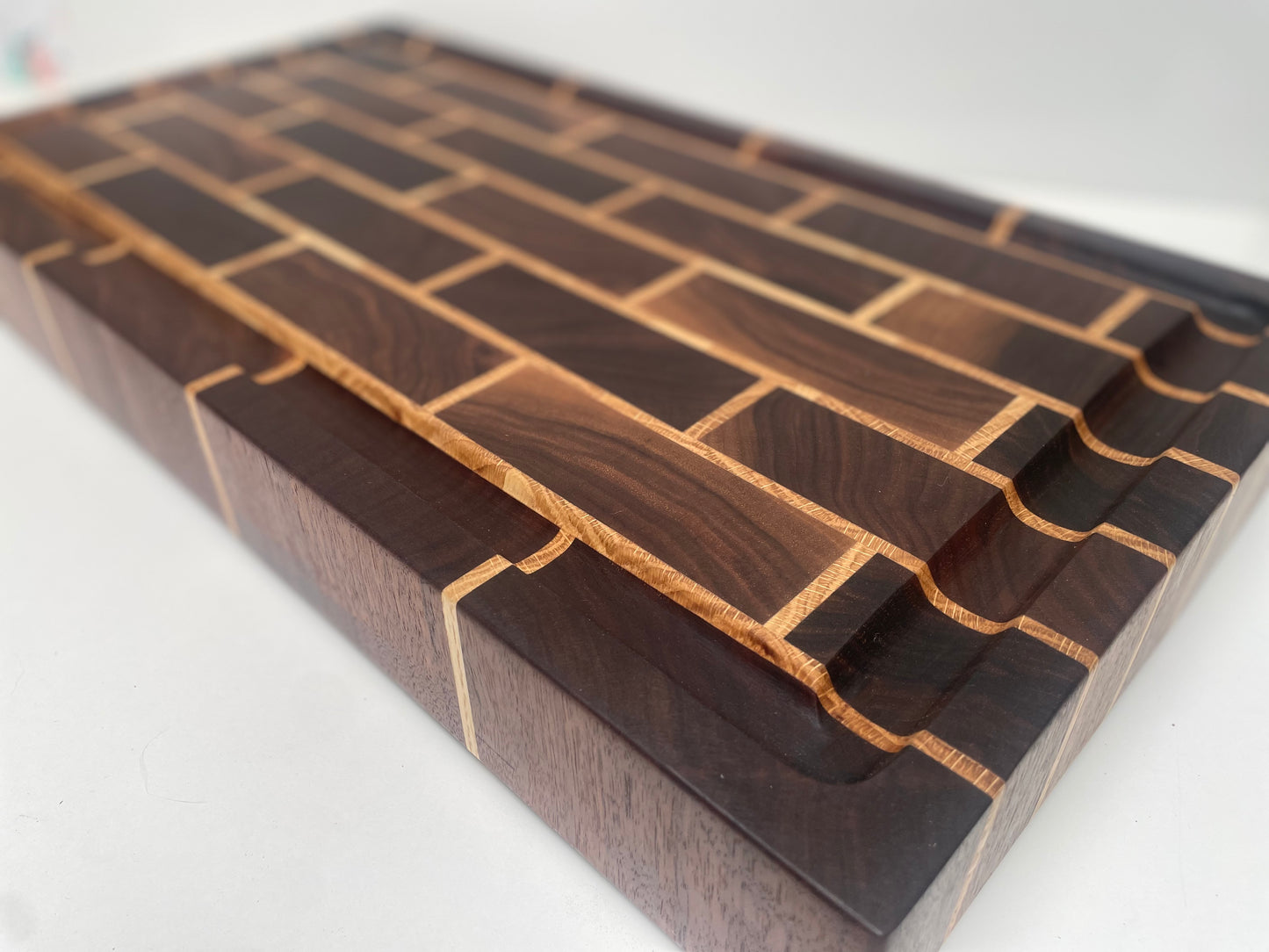 End Grain Brick Pattern Butcher Block with Juice Groove (23SM01)