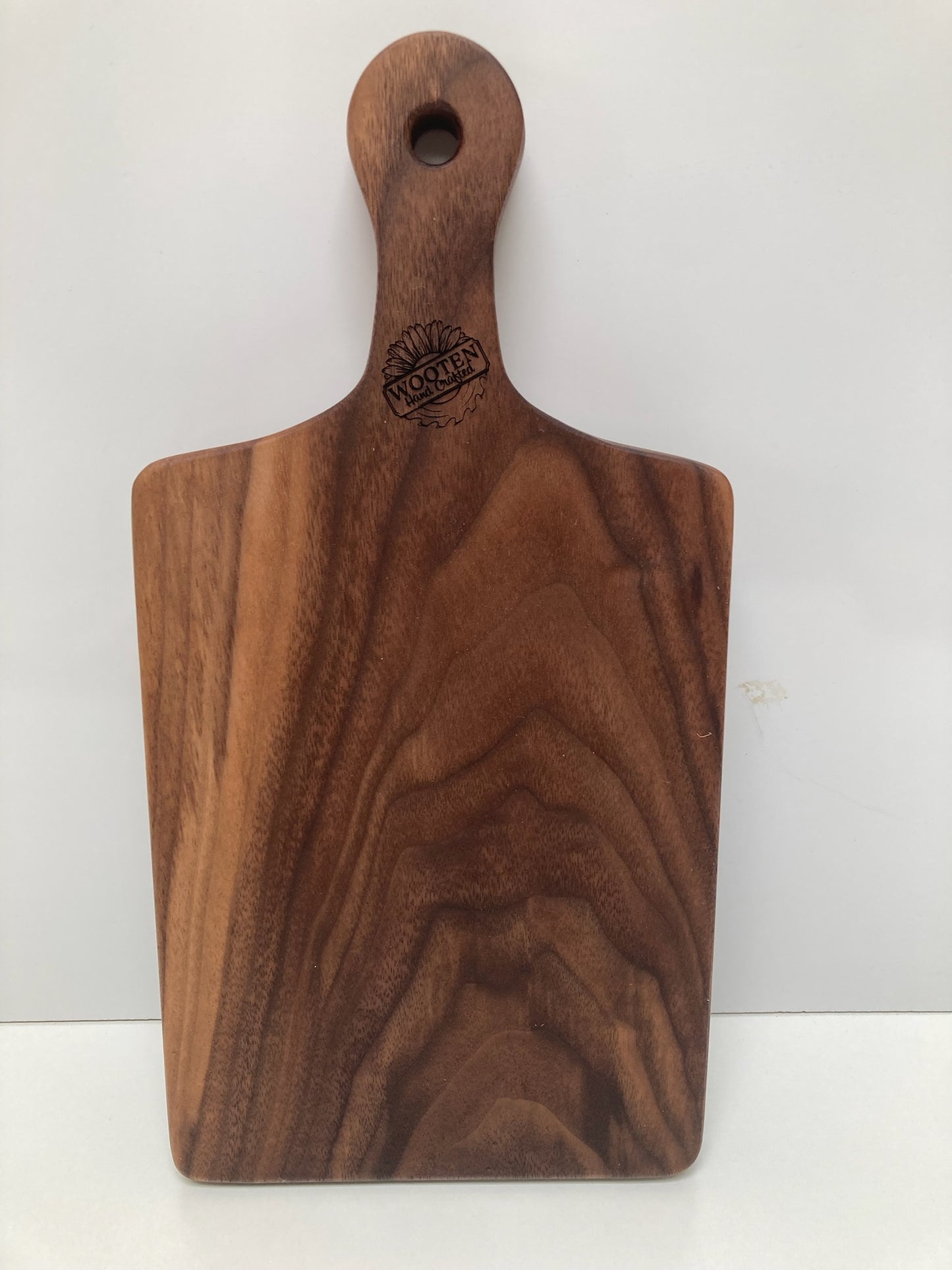 Small Solid Walnut Board with Handle (23SB01)