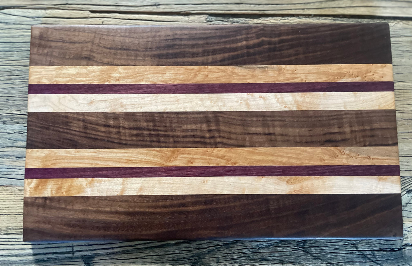 25M023 - Mixed Walnut, Purpleheart & Maple Board
