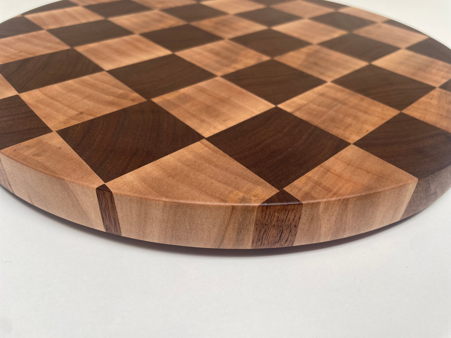 24S002 - Walnut & White Oak Round Board