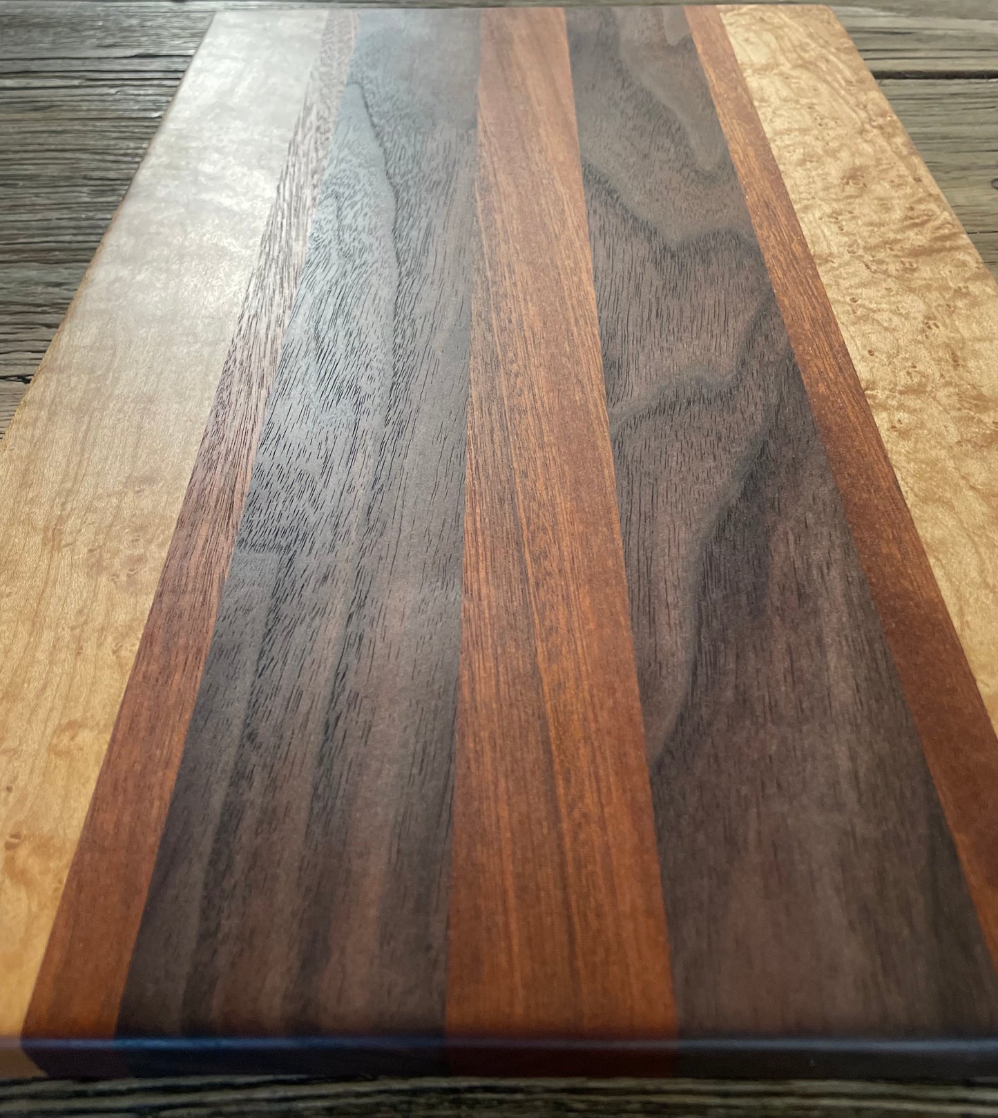 25M022 - Mixed Walnut, Sapele & Maple Board