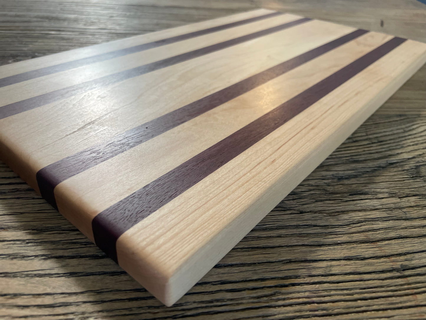 25M021 - Mixed Maple & Purpleheart Board