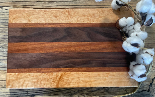 25M022 - Mixed Walnut, Sapele & Maple Board