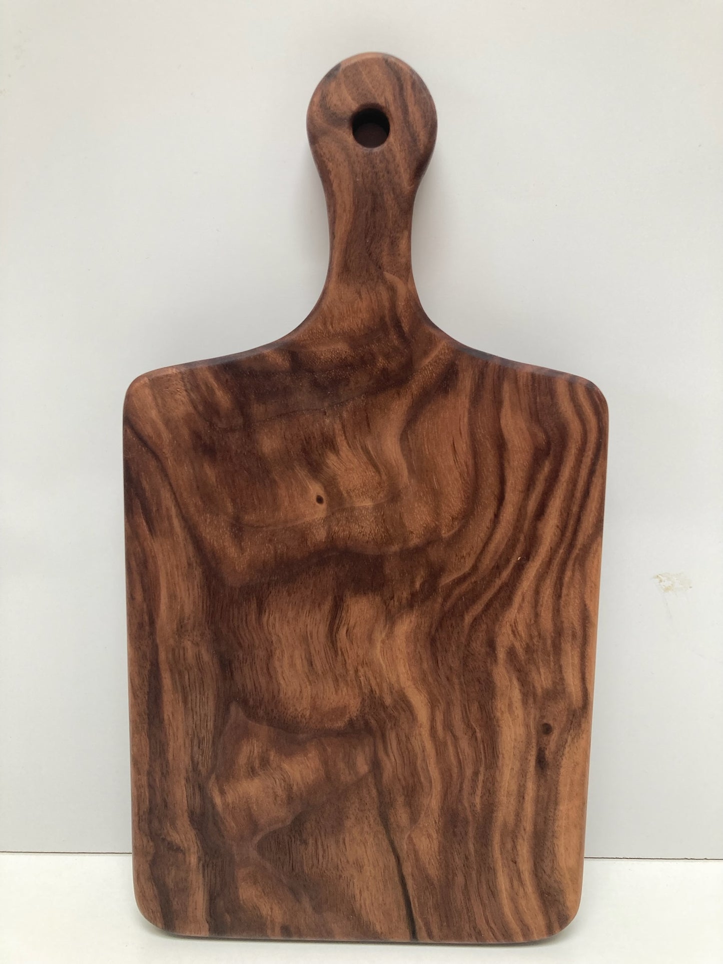 Small Solid Walnut Board with Handle (23SC01)